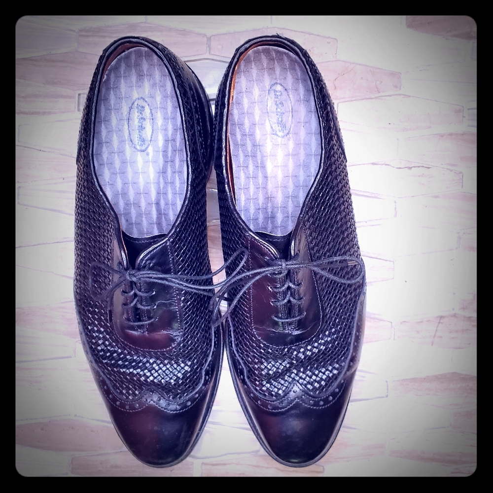 Allen Edmonds Hampstead size 9.5 black dress shoes
